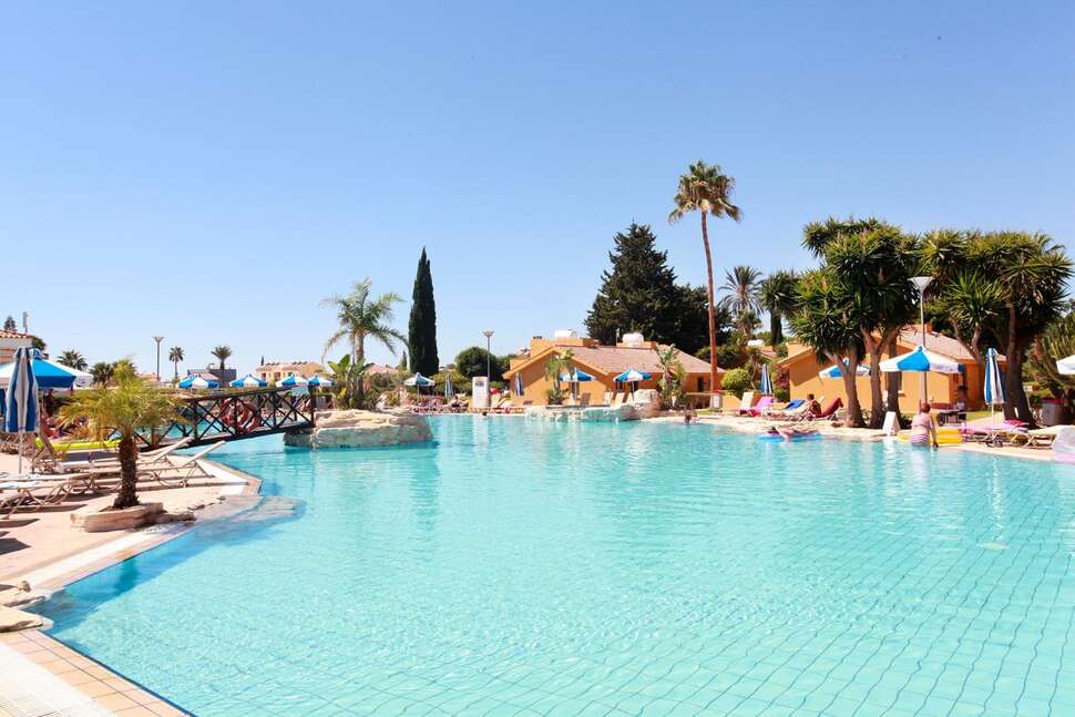 Makronisos Village Club cover