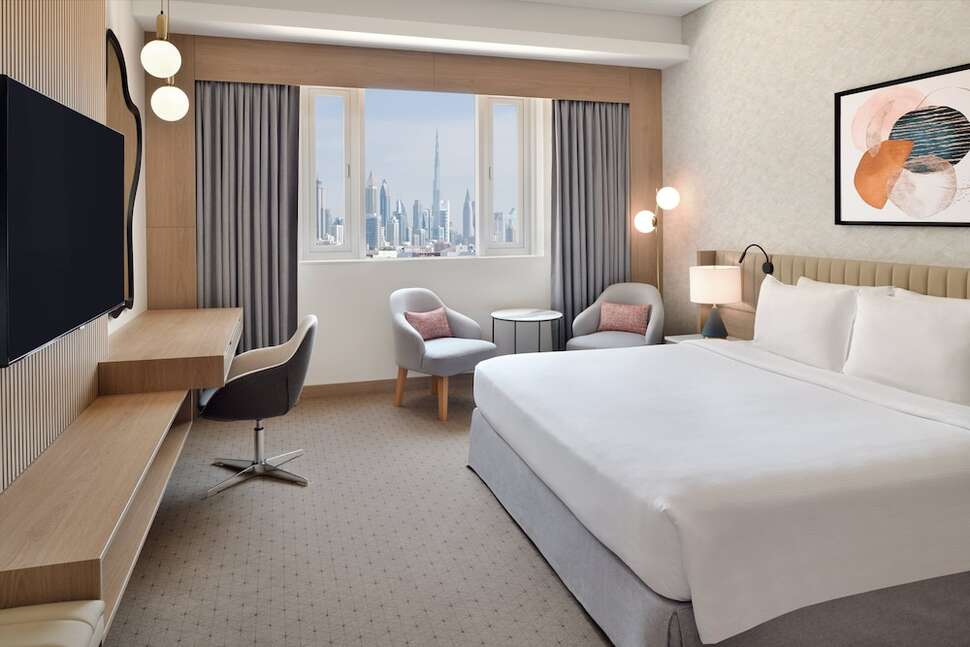 Crowne Plaza Jumeirah Dubai cover