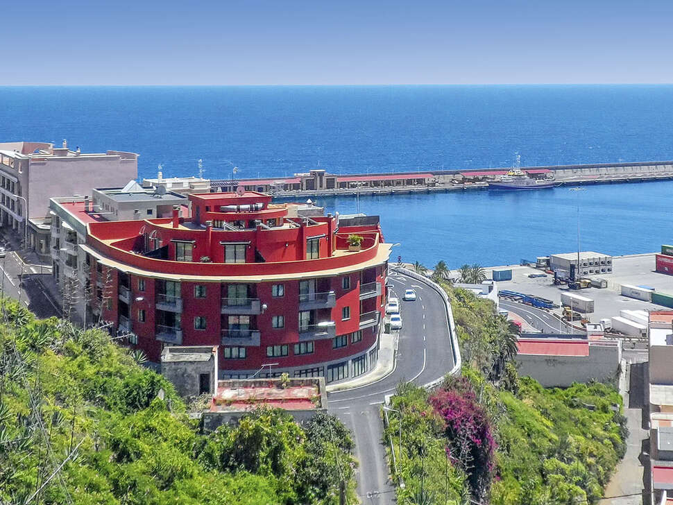 Hotel El Galeon cover