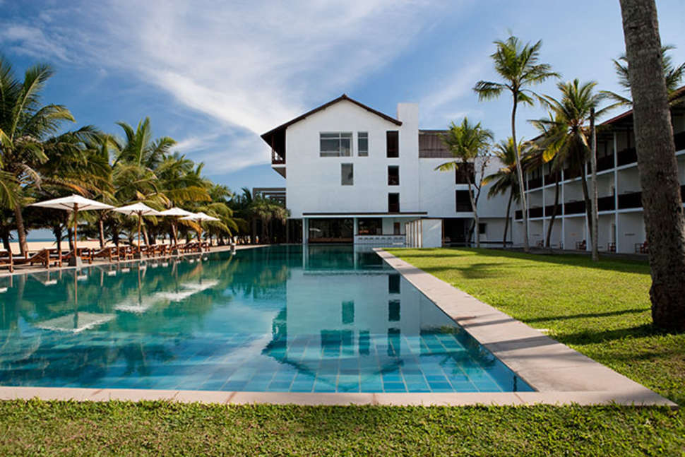 Jetwing Blue Hotel cover