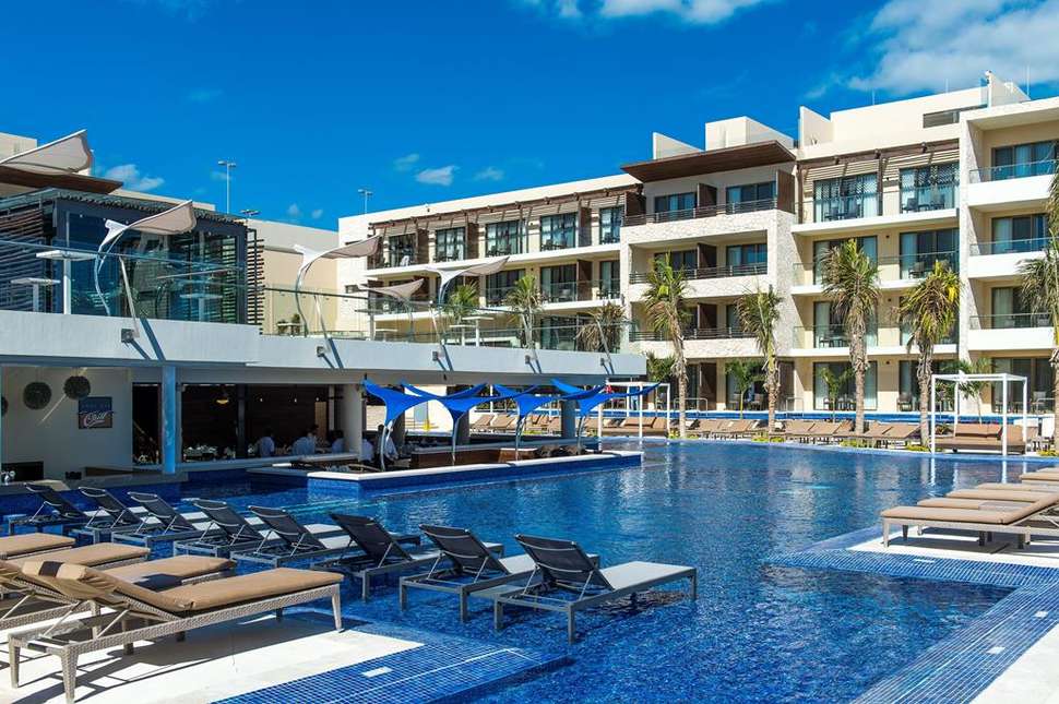 Royalton Riviera Cancun cover
