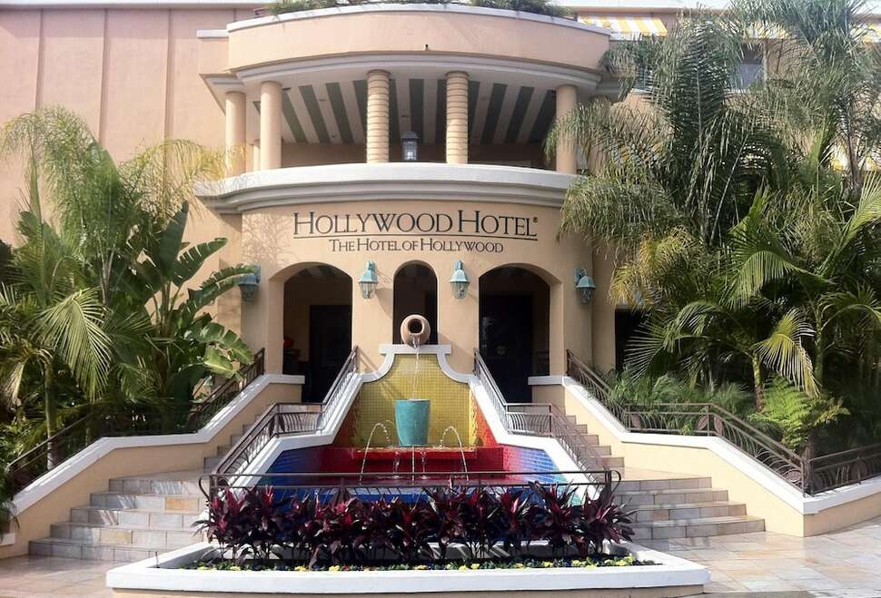 Hollywood Hotel cover