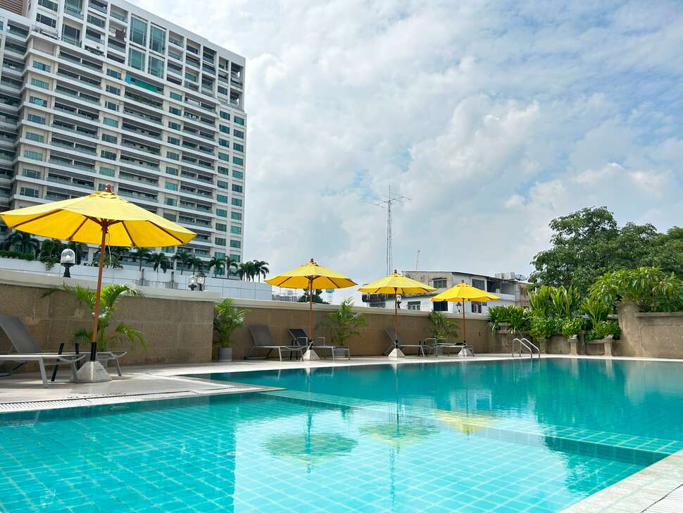 Forum Park Hotel cover