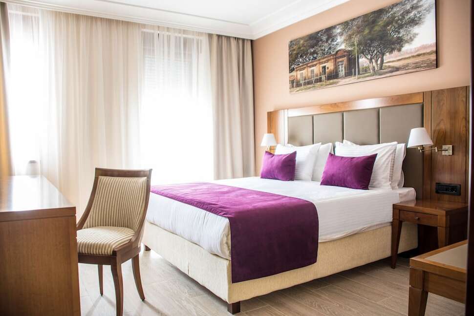Xenon Hotel cover