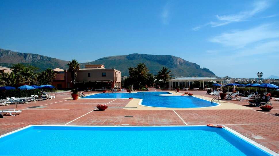 Florio Park Hotel cover