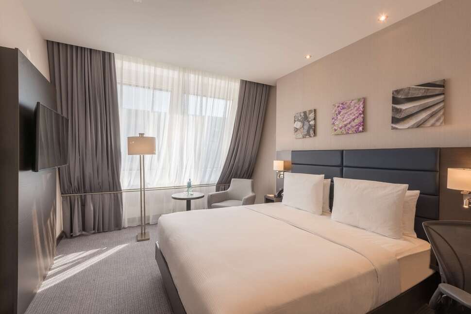 Hilton Garden Inn Frankfurt City Centre cover