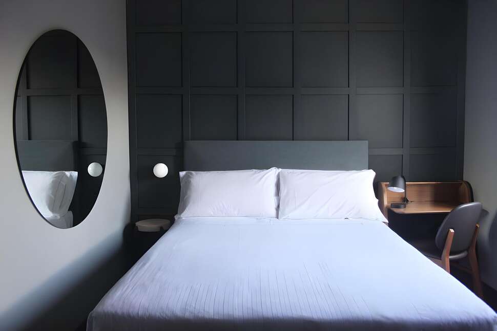 Hotel Diplomat