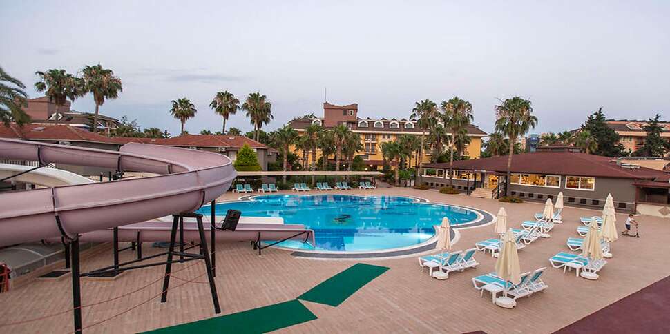 Miramor Garden Resort cover