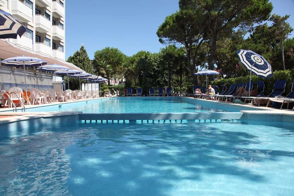 Hotel Medusa Splendid cover
