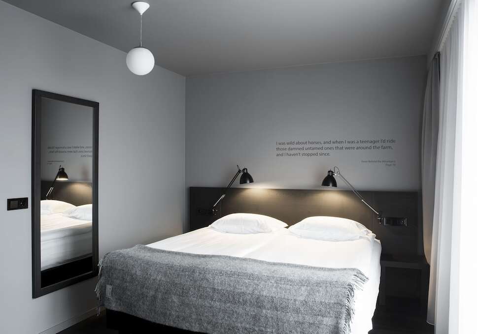 Skuggi Hotel by Keahotels cover
