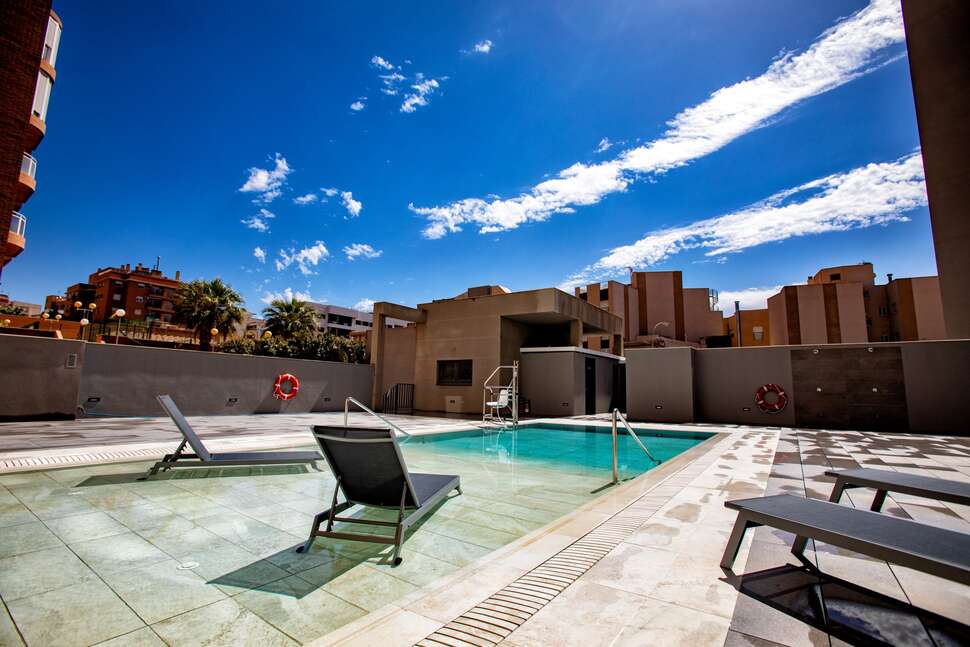 Hotel Vertice Indalo Almeria cover