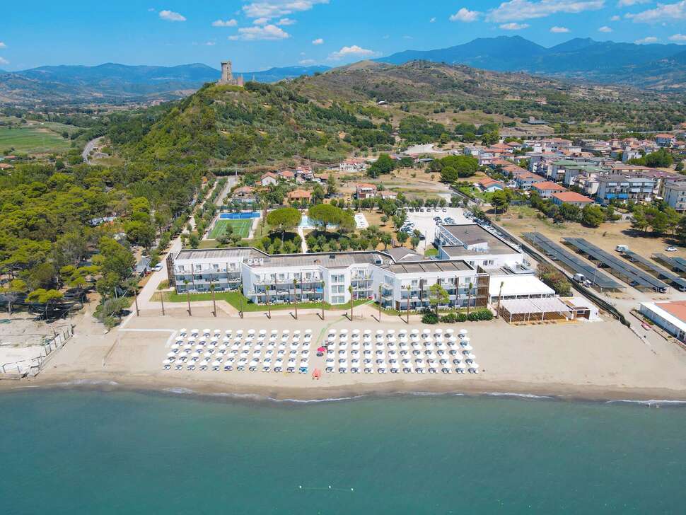 Futura Club Eleamare cover