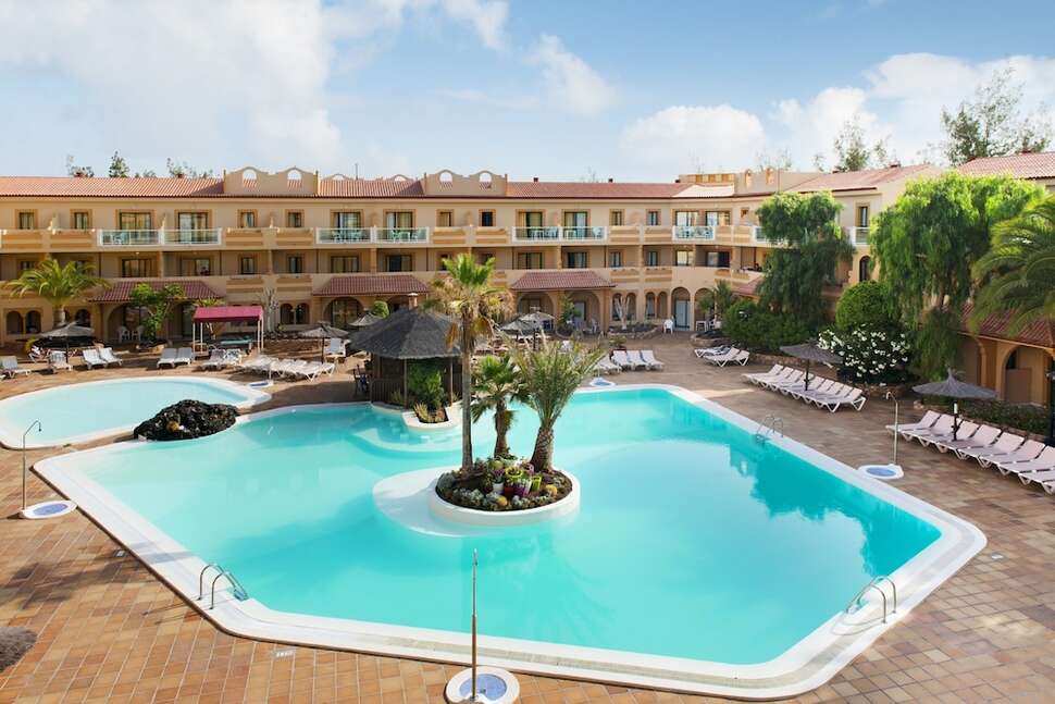 Elba Lucia Sport & Suite Hotel cover