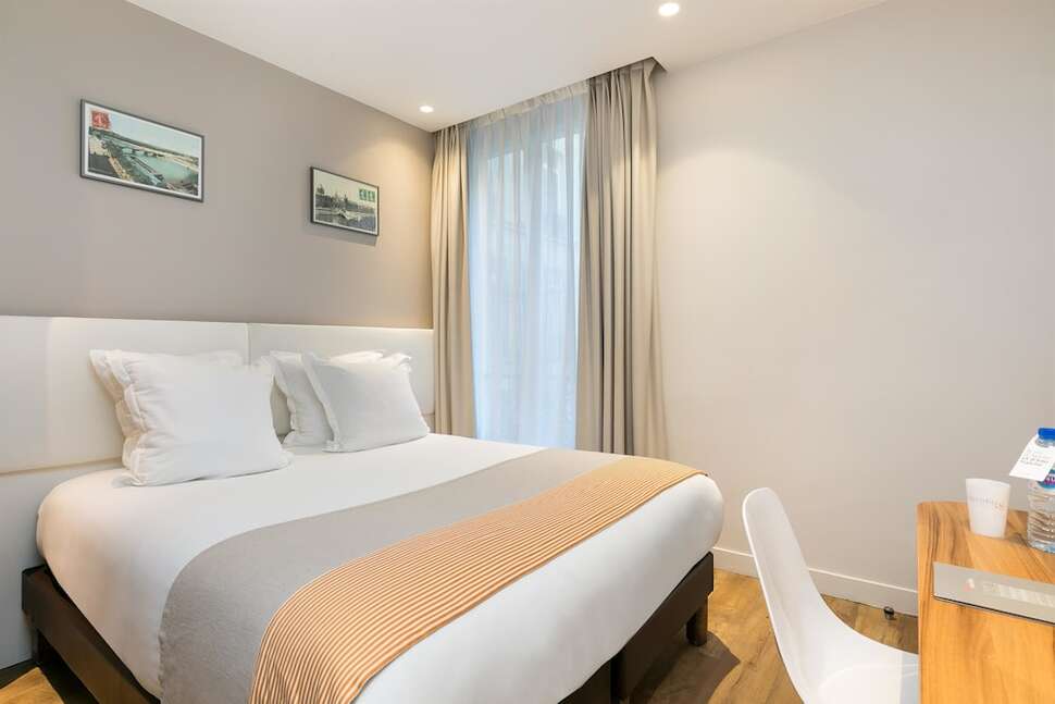Hotel Magenta 38