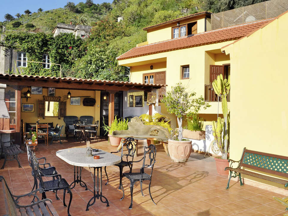 Hotel Rural Villa Hermigua cover