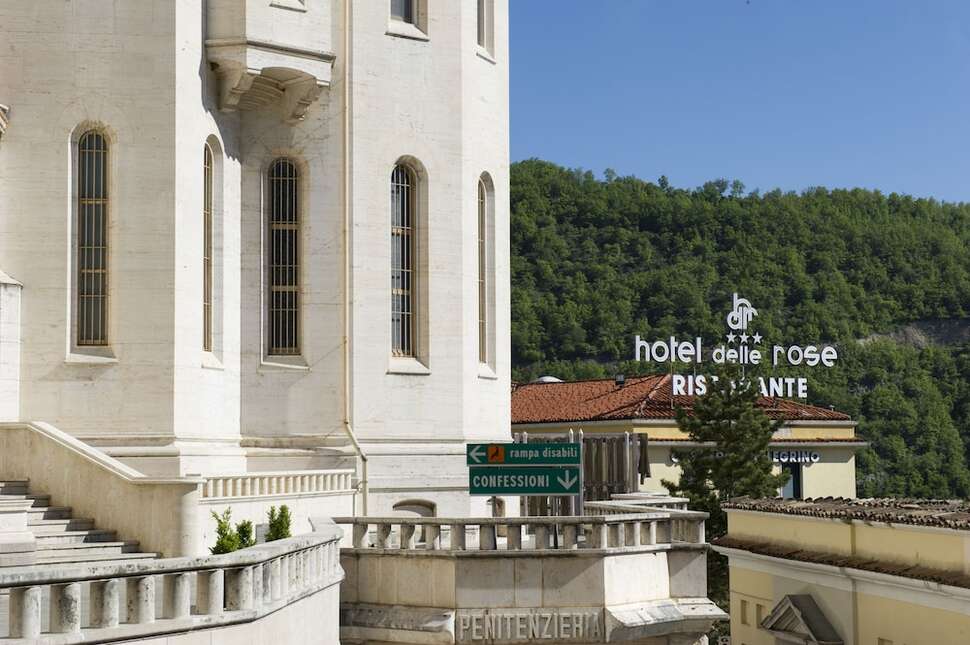 Hotel delle Rose cover