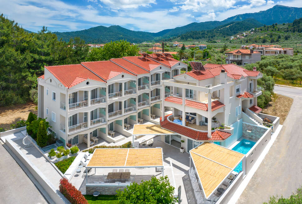 Aelia Villa cover