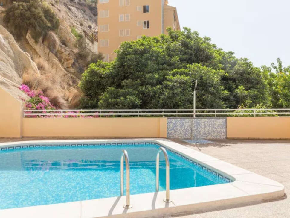 Pierre & Vacances Altea Beach cover
