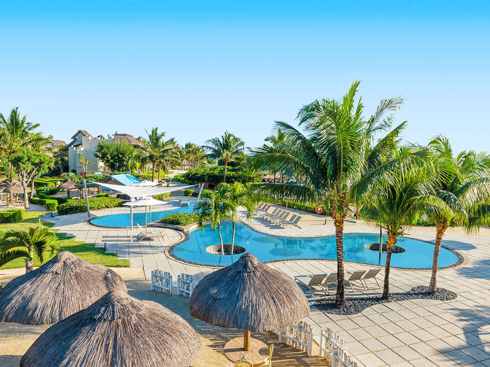 Zilwa Attitude Hotel cover