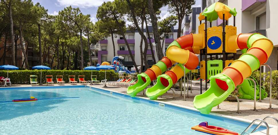Color Bay Village Milano Marittima cover