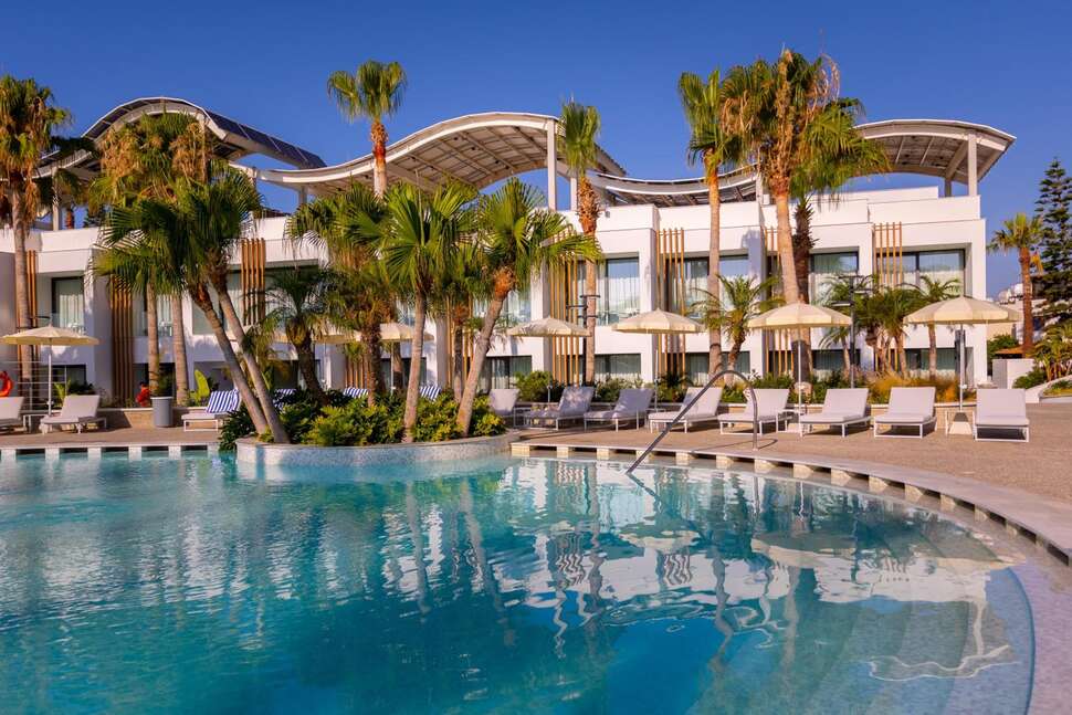 Radisson Larnaca Beach Resort cover