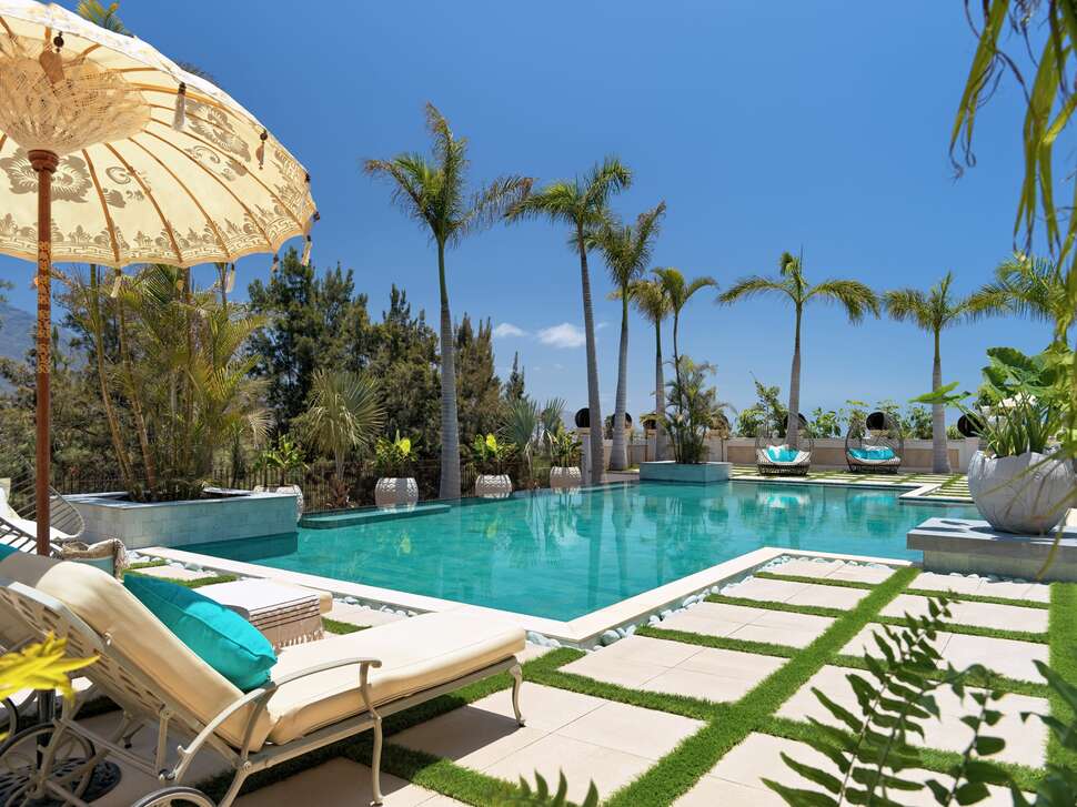 Royal River Luxury Hotel cover