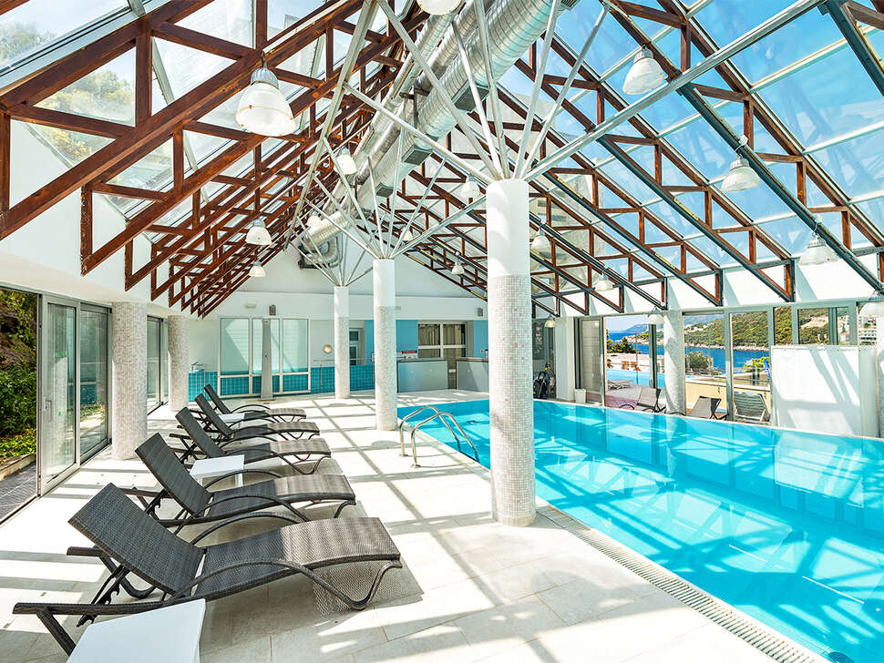 Hotel Uvala cover
