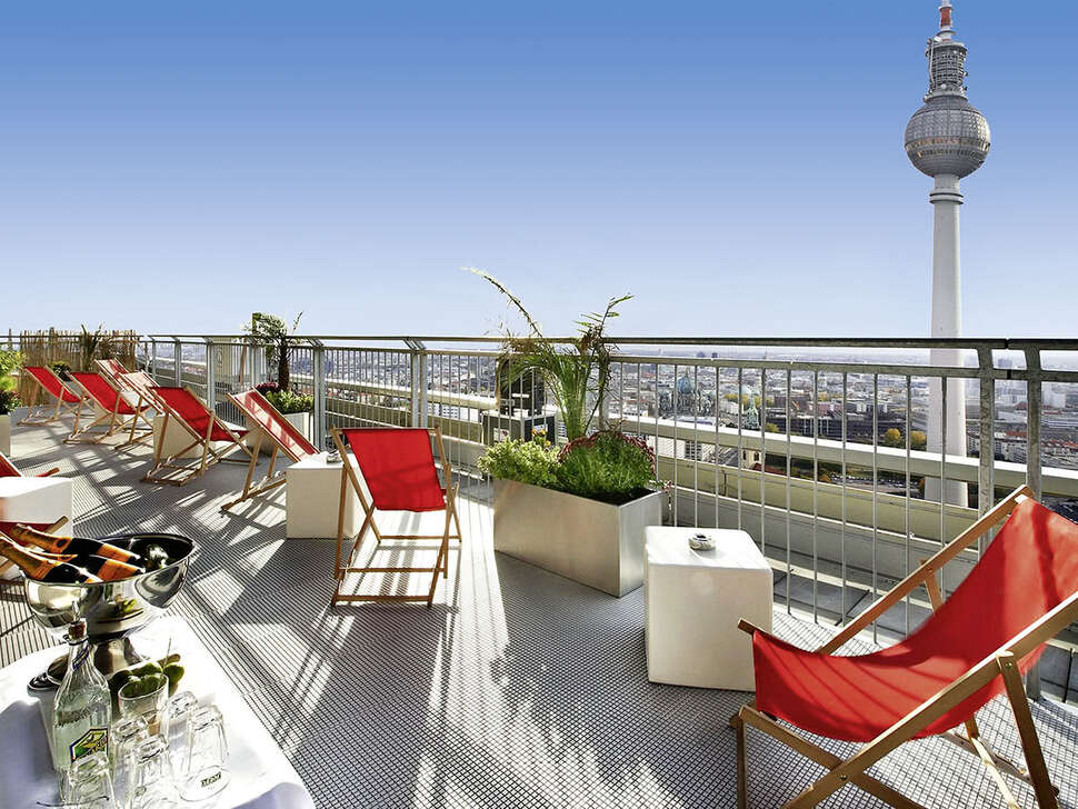 Park Inn by Radisson Alexanderplatz cover