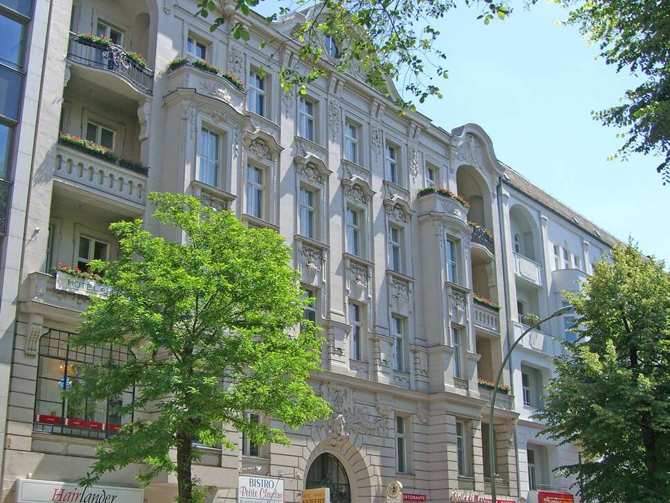 Hotel Seifert cover