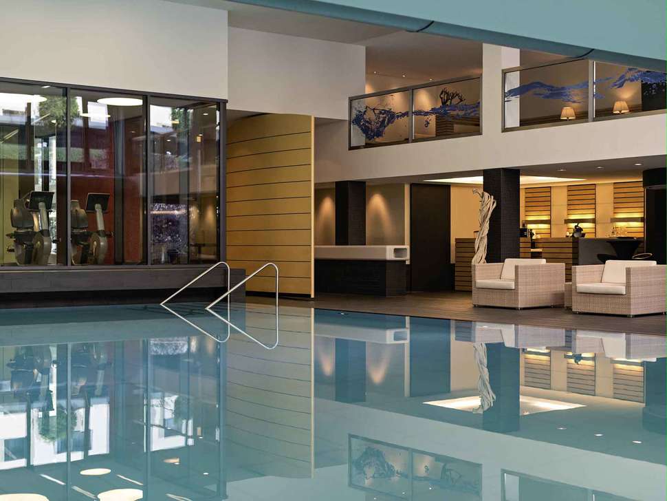Pullmann Schweizerhof Hotel
