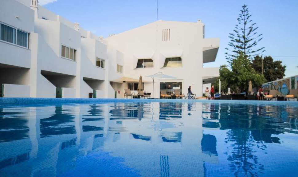 Hotel Lagoa cover