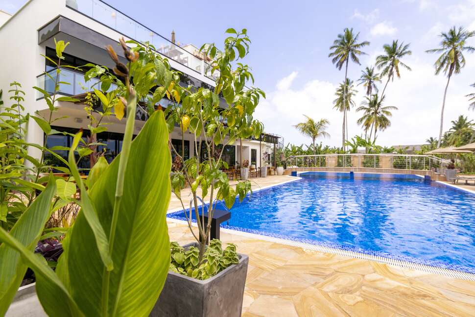 TOA Hotel & Spa cover