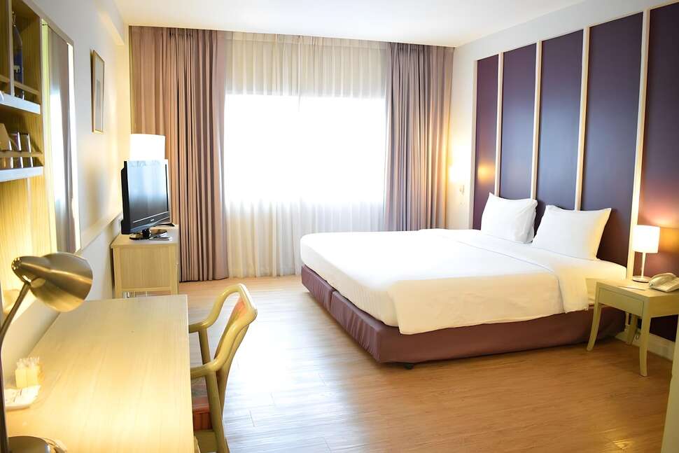 Trang Hotel Bangkok cover