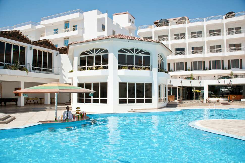 Minamark Beach Resort & Spa cover