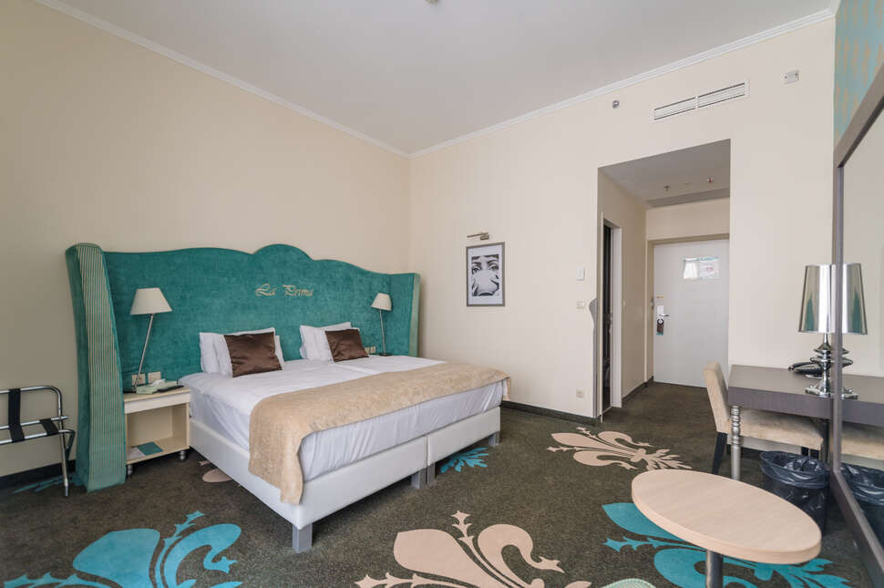 La Prima Fashion Hotel