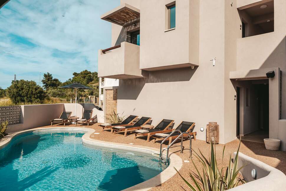 Amoessa Polychrono Suites & Rooms cover