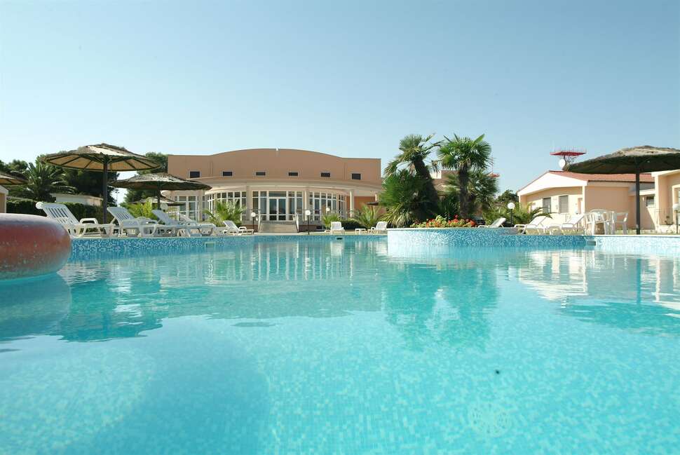 Hotel Minerva Brindisi cover