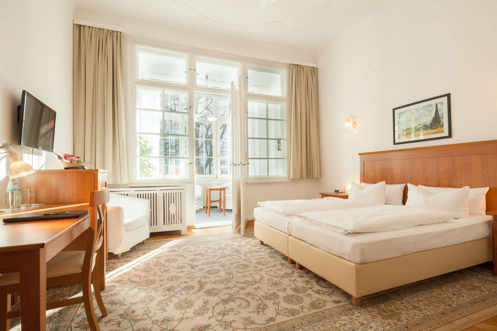 Hotel Brandies cover