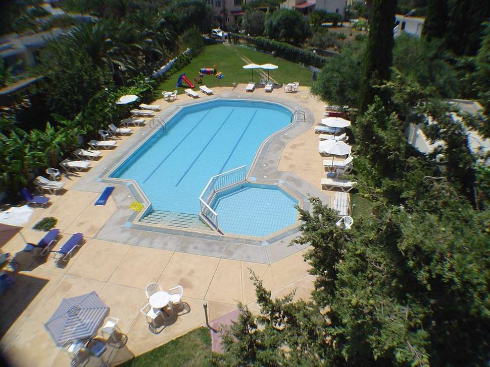 Theodorou Beach Hotel cover