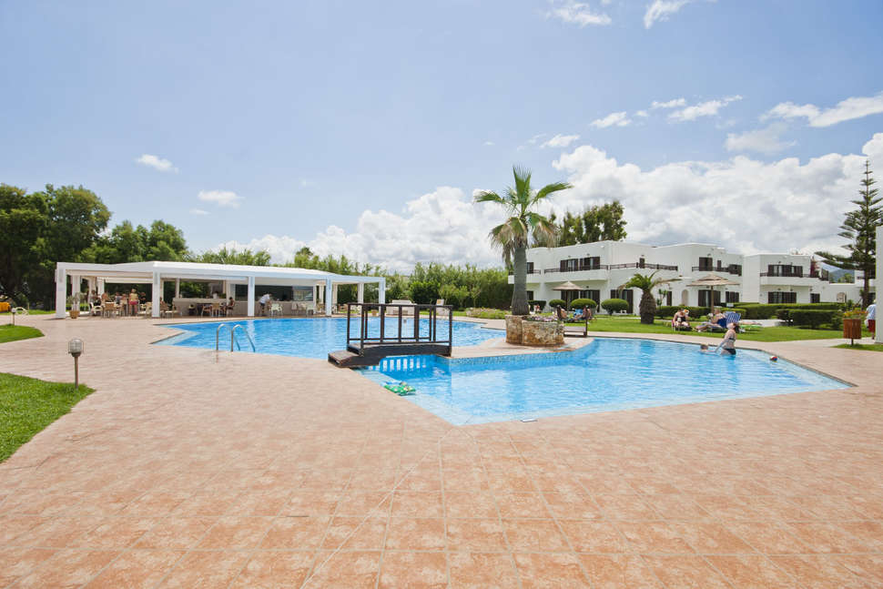 Geraniotis Hotel & Resort cover