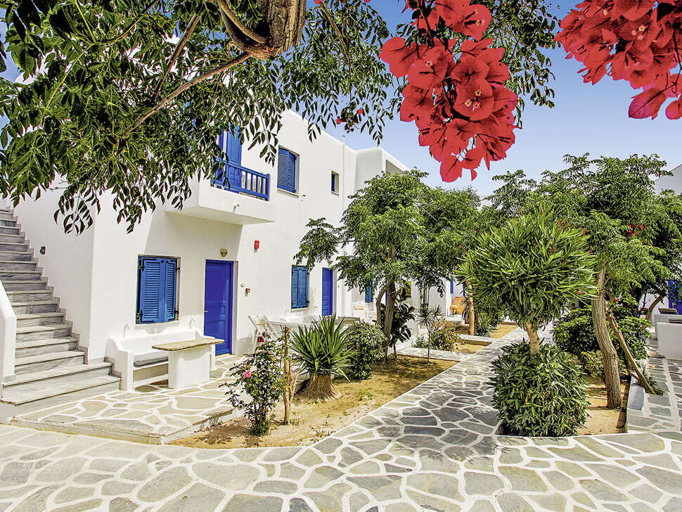 Acrogiali Hotel cover