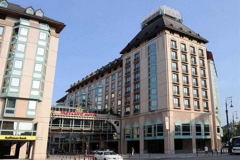 Mercure Budapest Korona Hotel cover