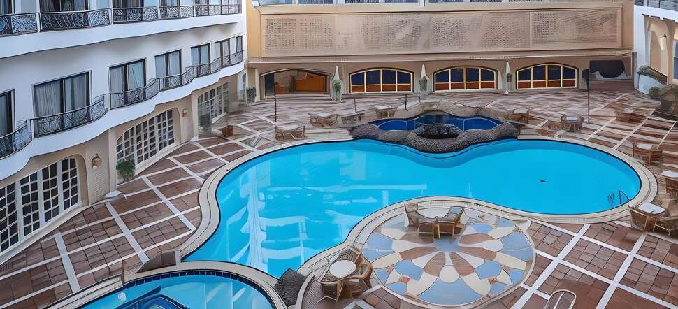 Azal Pyramids Hotel cover