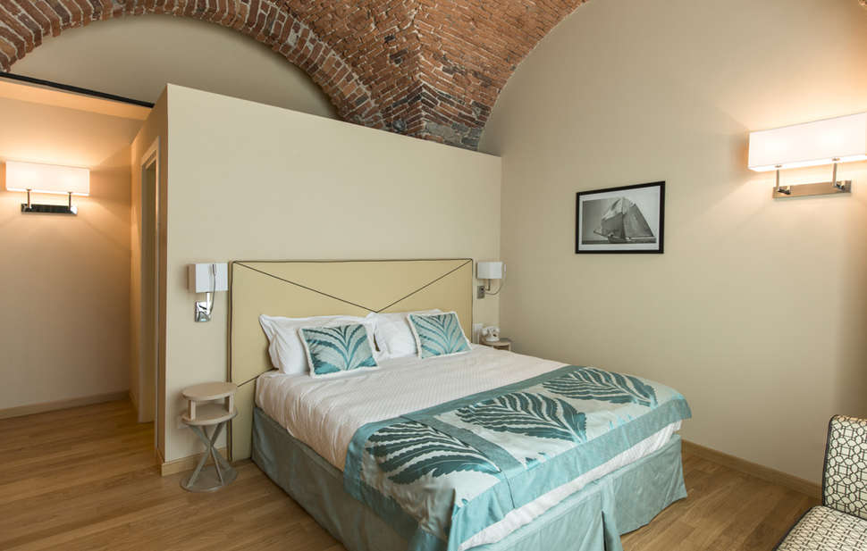 Grand Hotel Portovenere cover