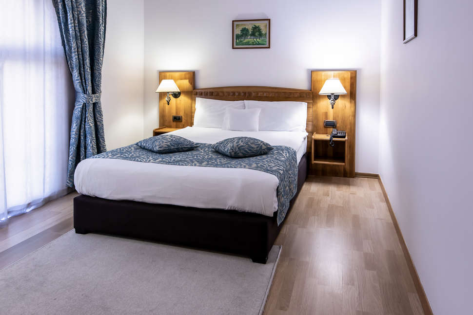 Xheko Imperial Hotel Tirana cover