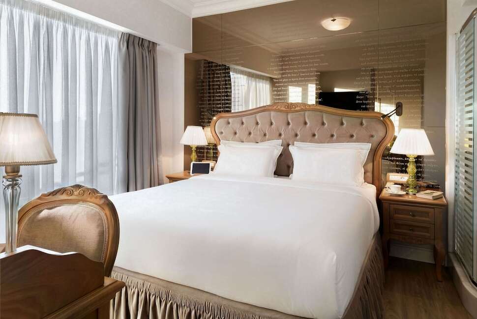 Metaxa Hotel Urban Boutique Living cover
