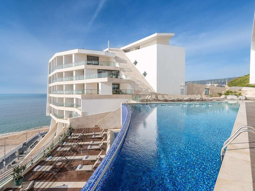 Sesimbra Oceanfront Hotel cover