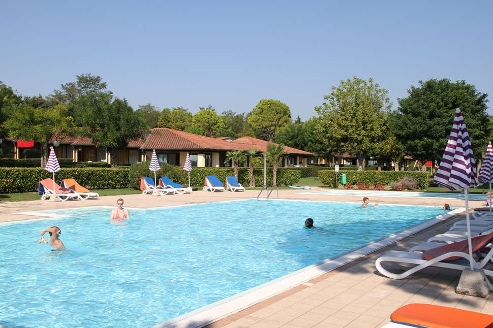 Residence Le Corti del Lago cover