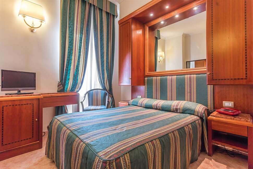RH Hotel Lux