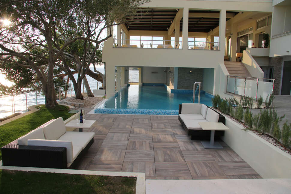 Hotel & Appartementen Villa 4M cover